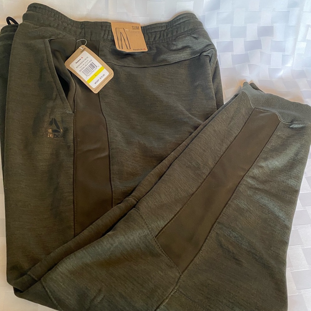 New Reebok green sweatpants